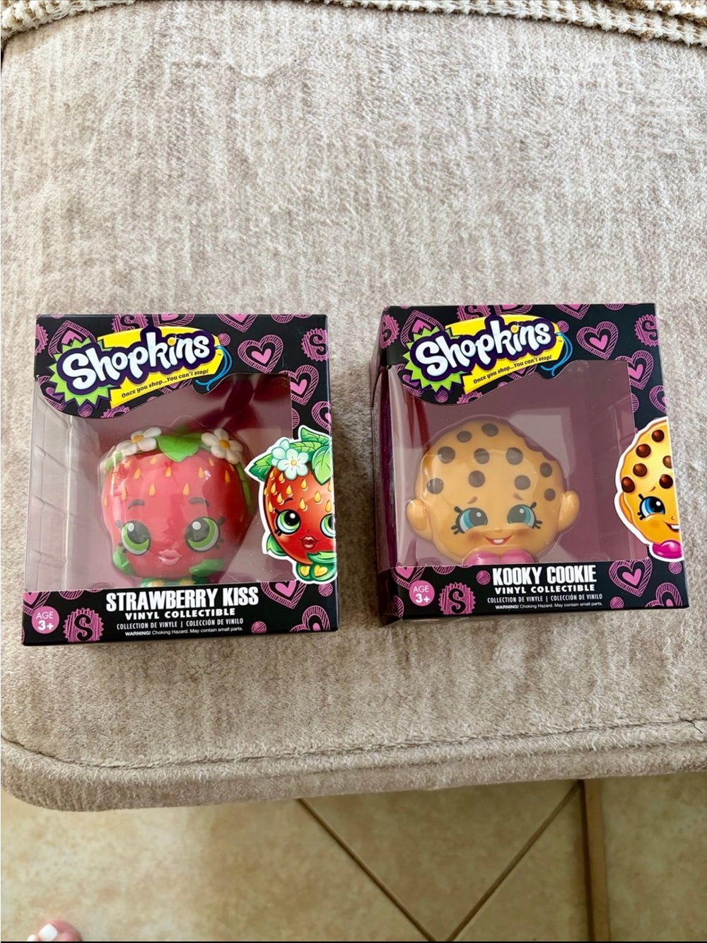 Shopkins Strawberry Kiss & Kooky Cookie Vinyl Collectibles - Pink & Brown